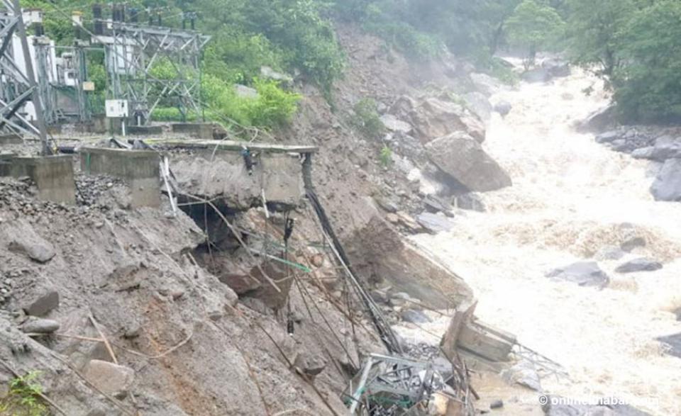 बाढी-पहिरोले-मादीका-हाइड्रोमा-अर्बौंको-क्षति